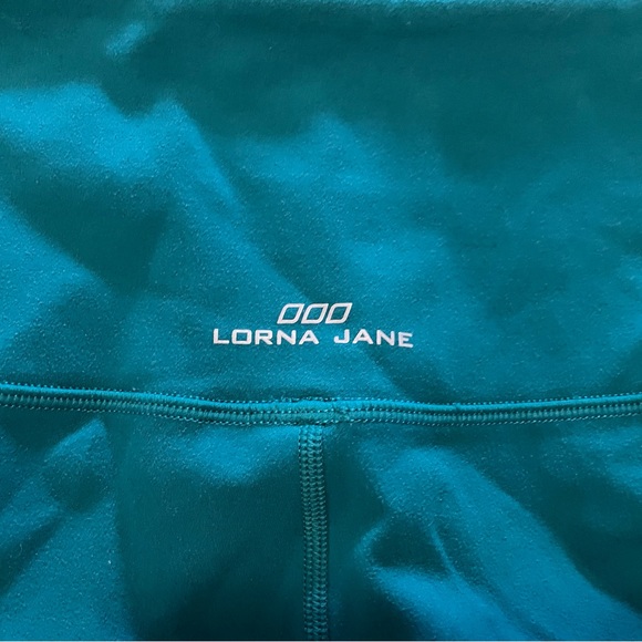 Lorna Jane Cropped Leggings - Picture 3 of 3